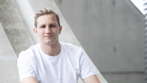 Hampel: „Die Politik muss da sein, wo die jungen Menschen sind“